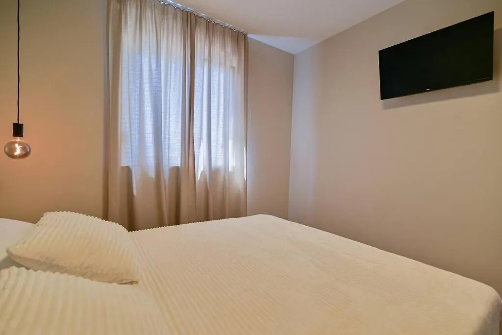 Noir Design Apartment Trogir Kroatien