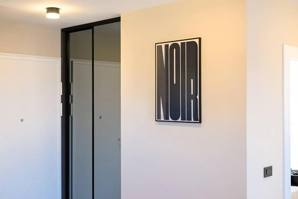 Noir Design Apartment Trogir